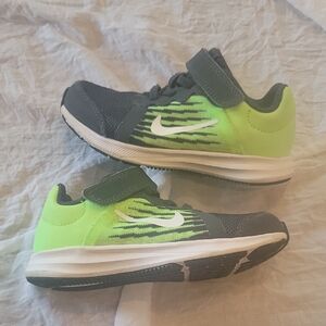 Nike Kids 10.5 C Green and Gray Downshifters Sneakers, Like New!!